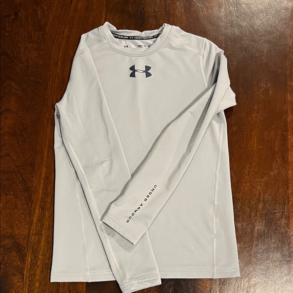 Boy’s Under Armour Light Gray Long Sleeve Tee